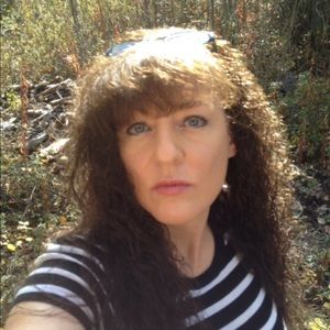 Meet your Posher, Kat